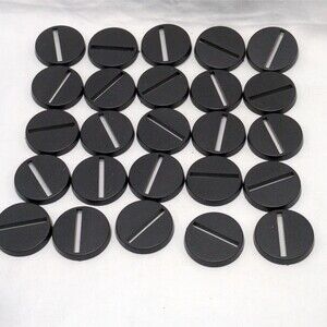 (25) 2011 D&G Round Miniature Base 25mm With Slot
